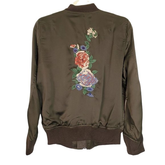 NWOT Olivaceous Floral Embroidered Bomber Jacket - Picture 9 of 9